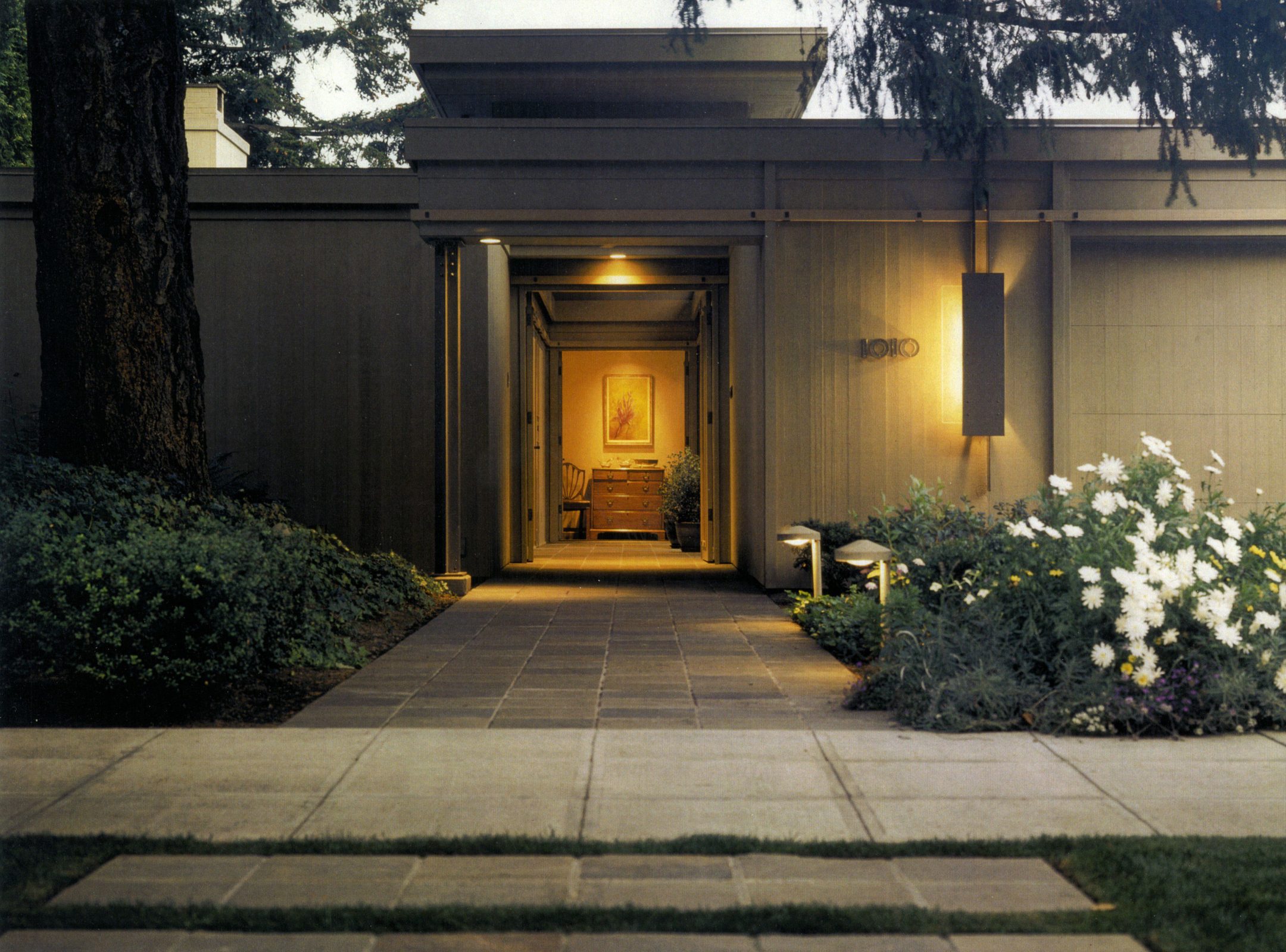 Urban Nature House — Olson Kundig