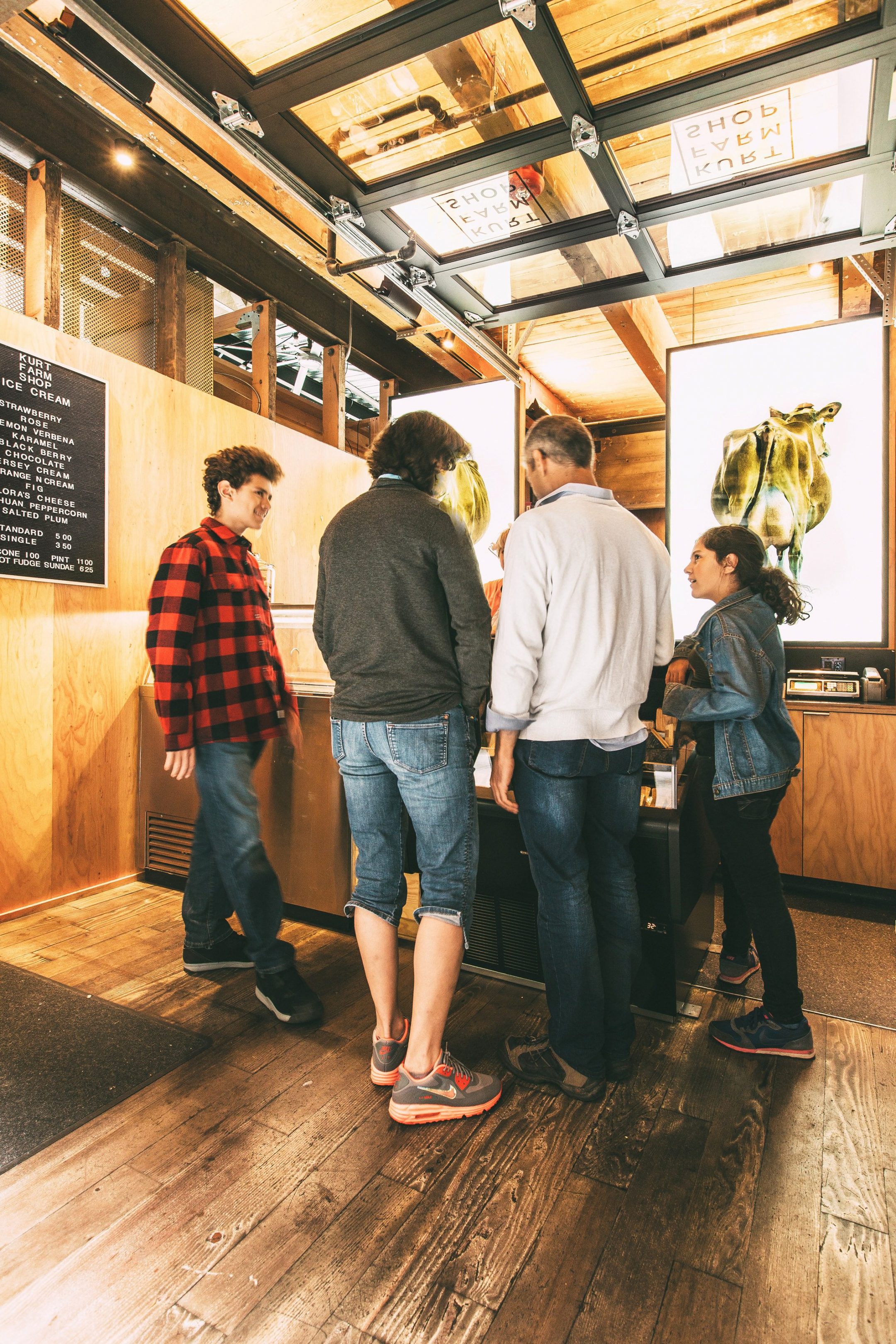 Kurt Farm Shop — Olson Kundig