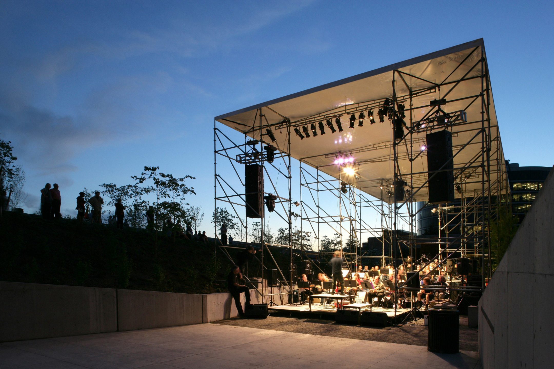 Hallucination City Stage Design — Olson Kundig