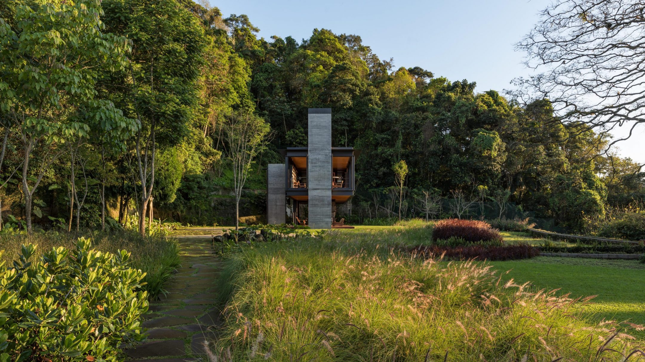 Rio House — Olson Kundig