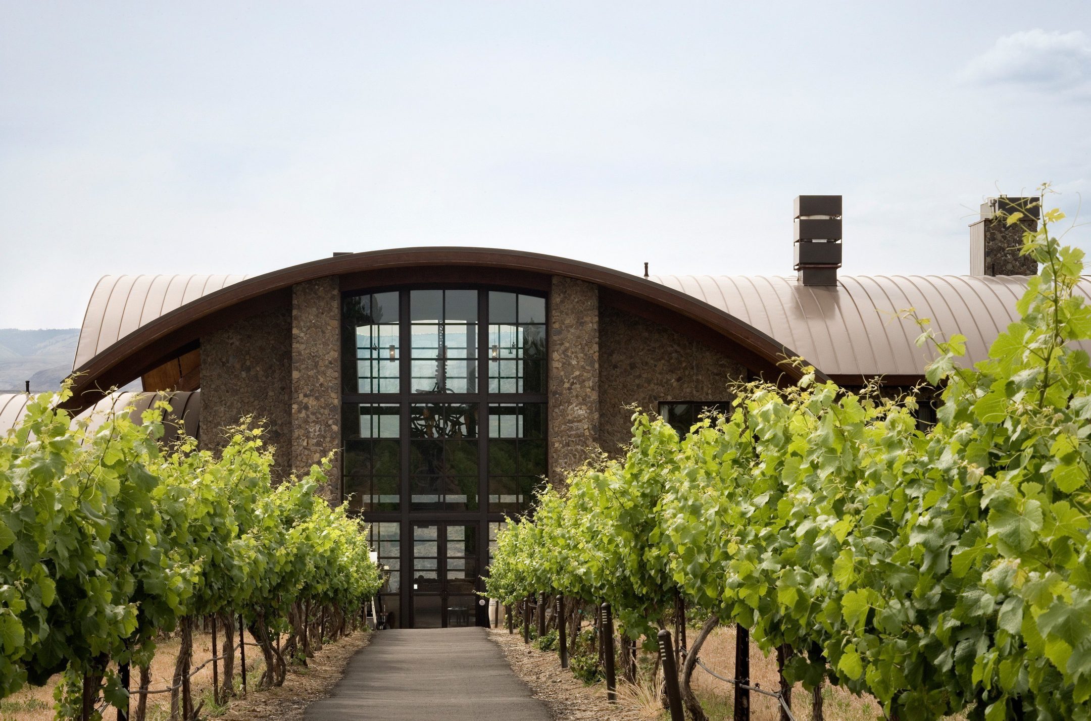 Cave B Inn and Cliffehouses — Olson Kundig