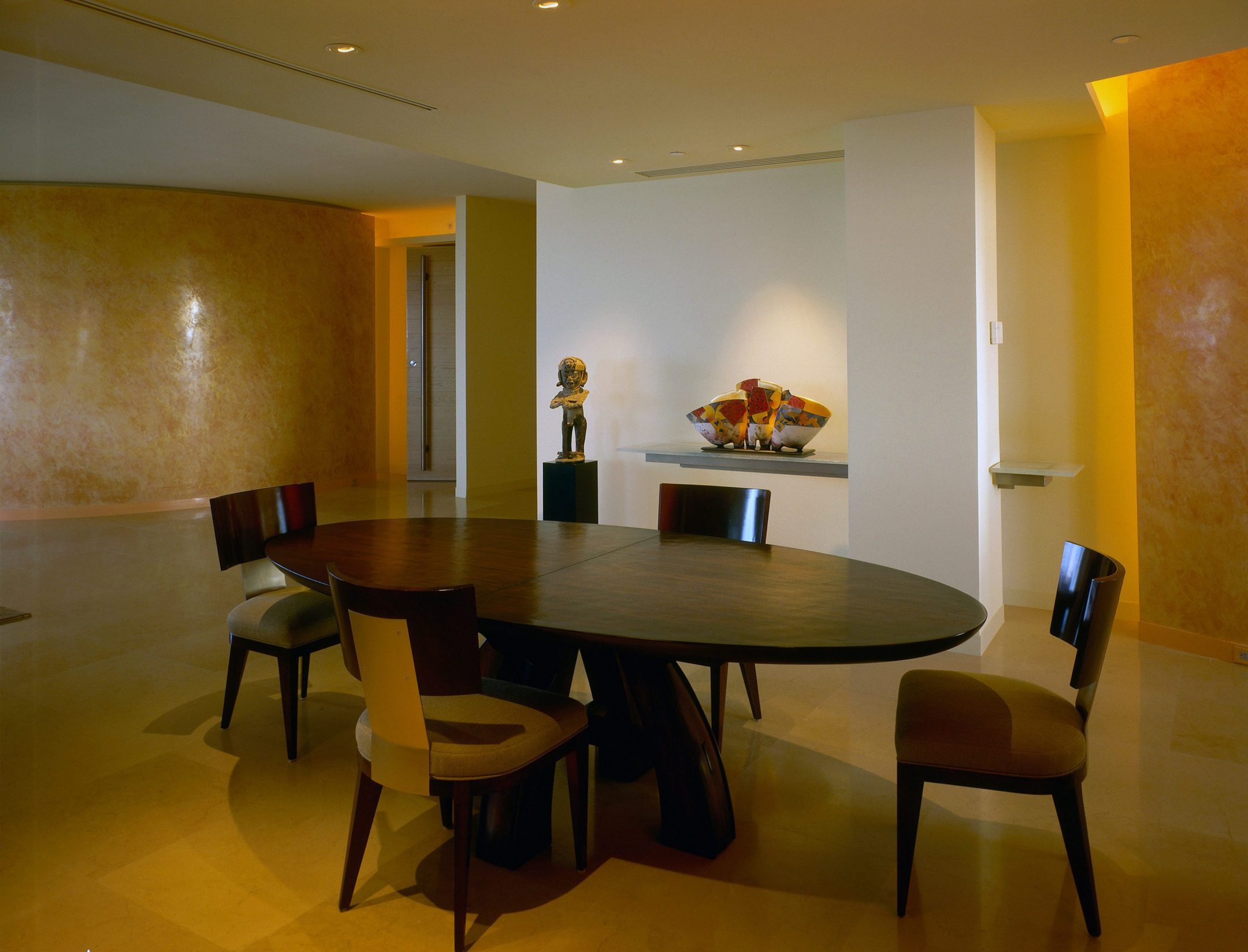 Latin Zen Apartment — Olson Kundig