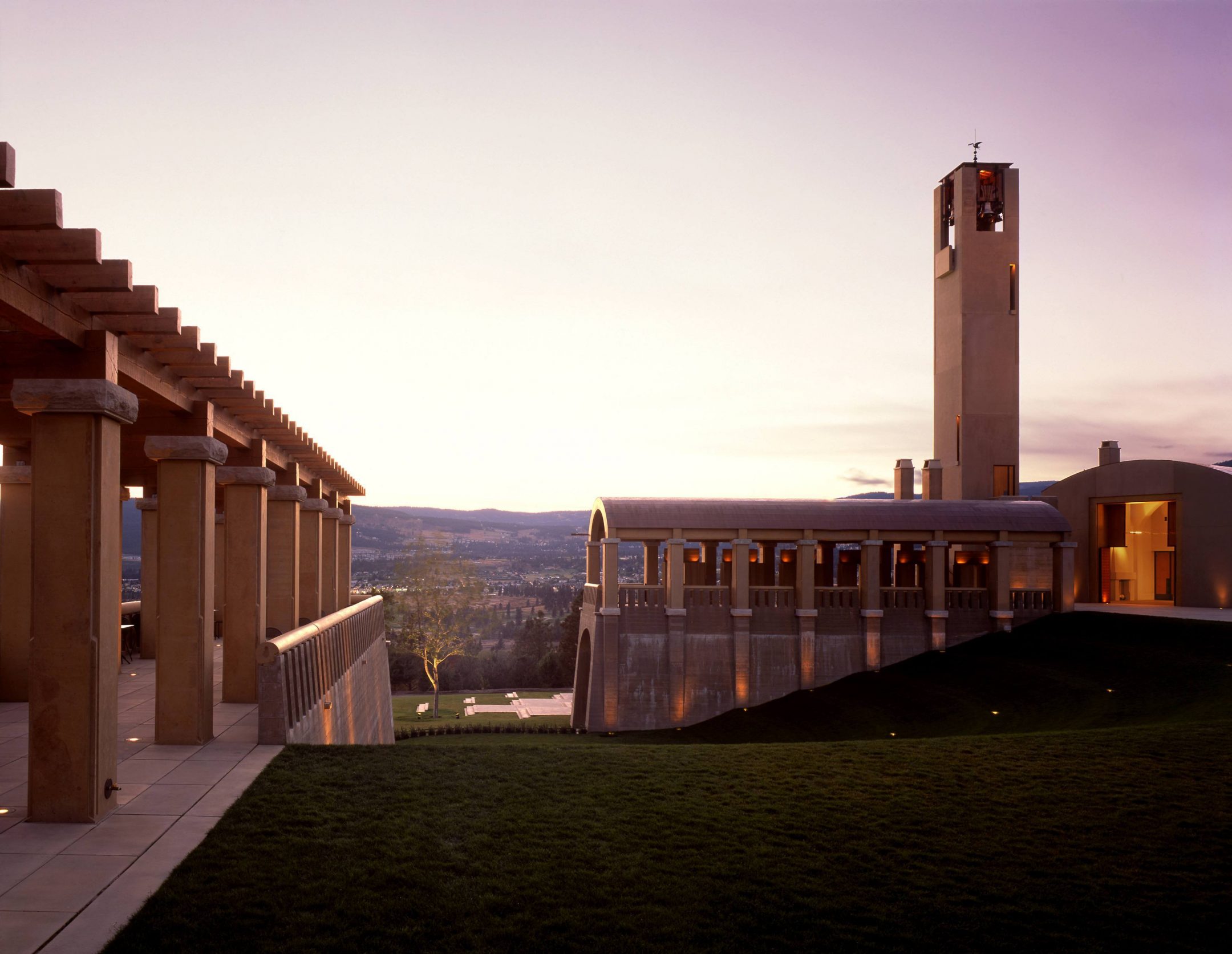Mission Hill Family Estate — Olson Kundig