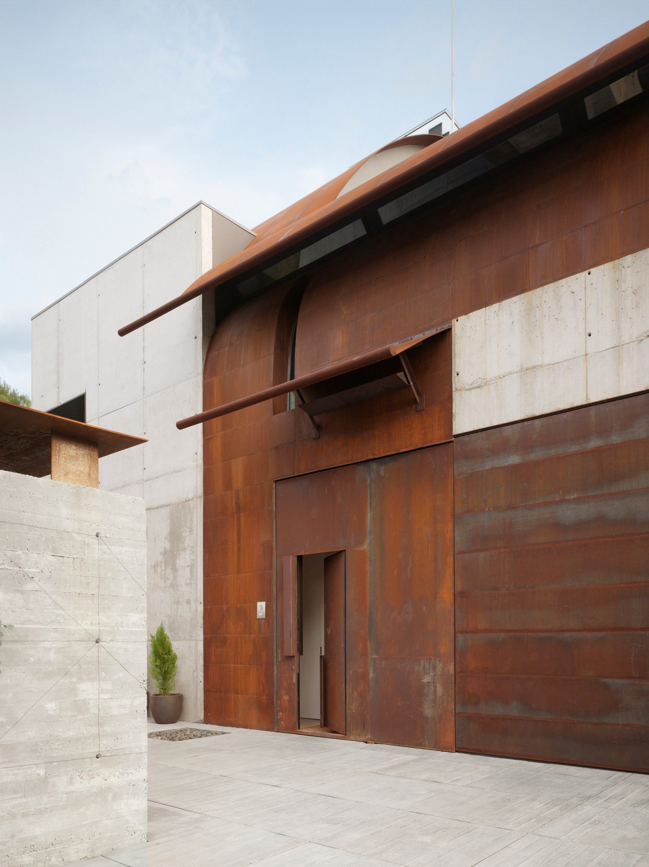 Studio Sitges — Olson Kundig