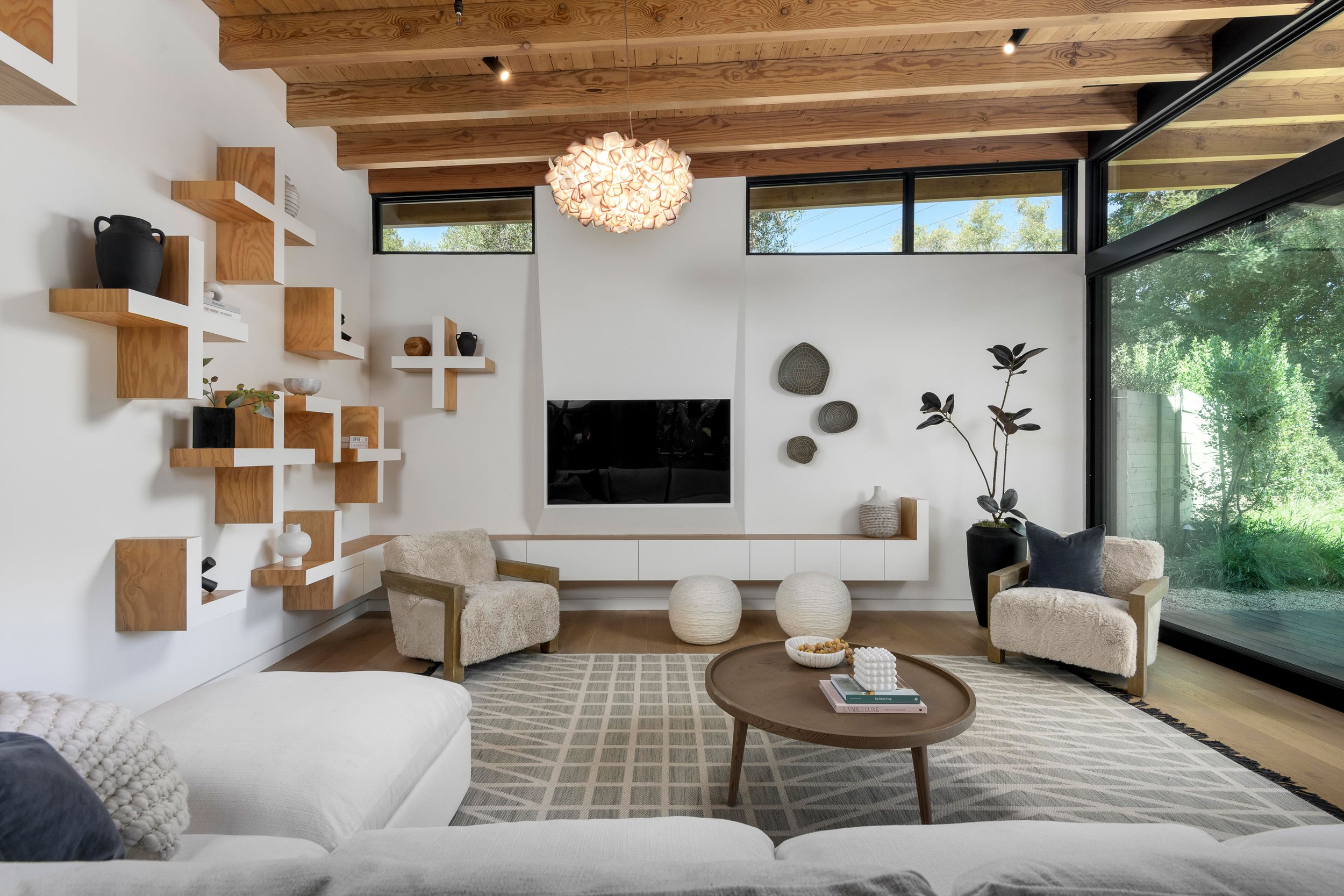 PATTERSON OAKS — a34studio