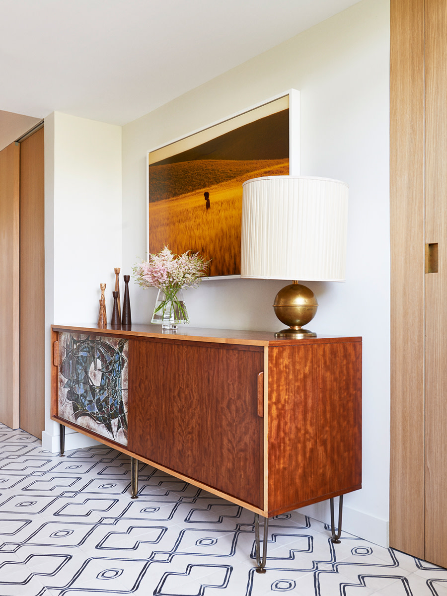 Paris Artist Garret — Commune Design