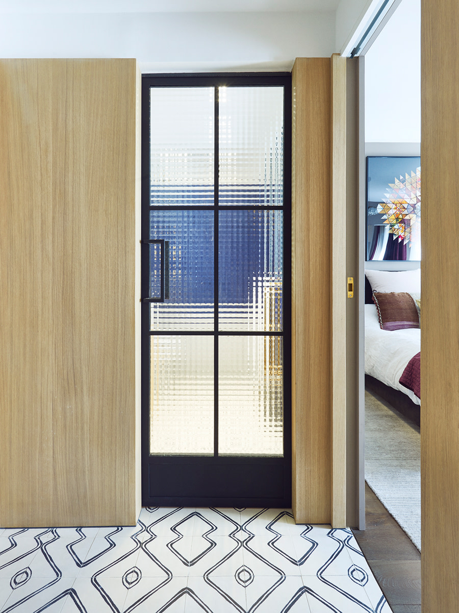 Paris Artist Garret — Commune Design