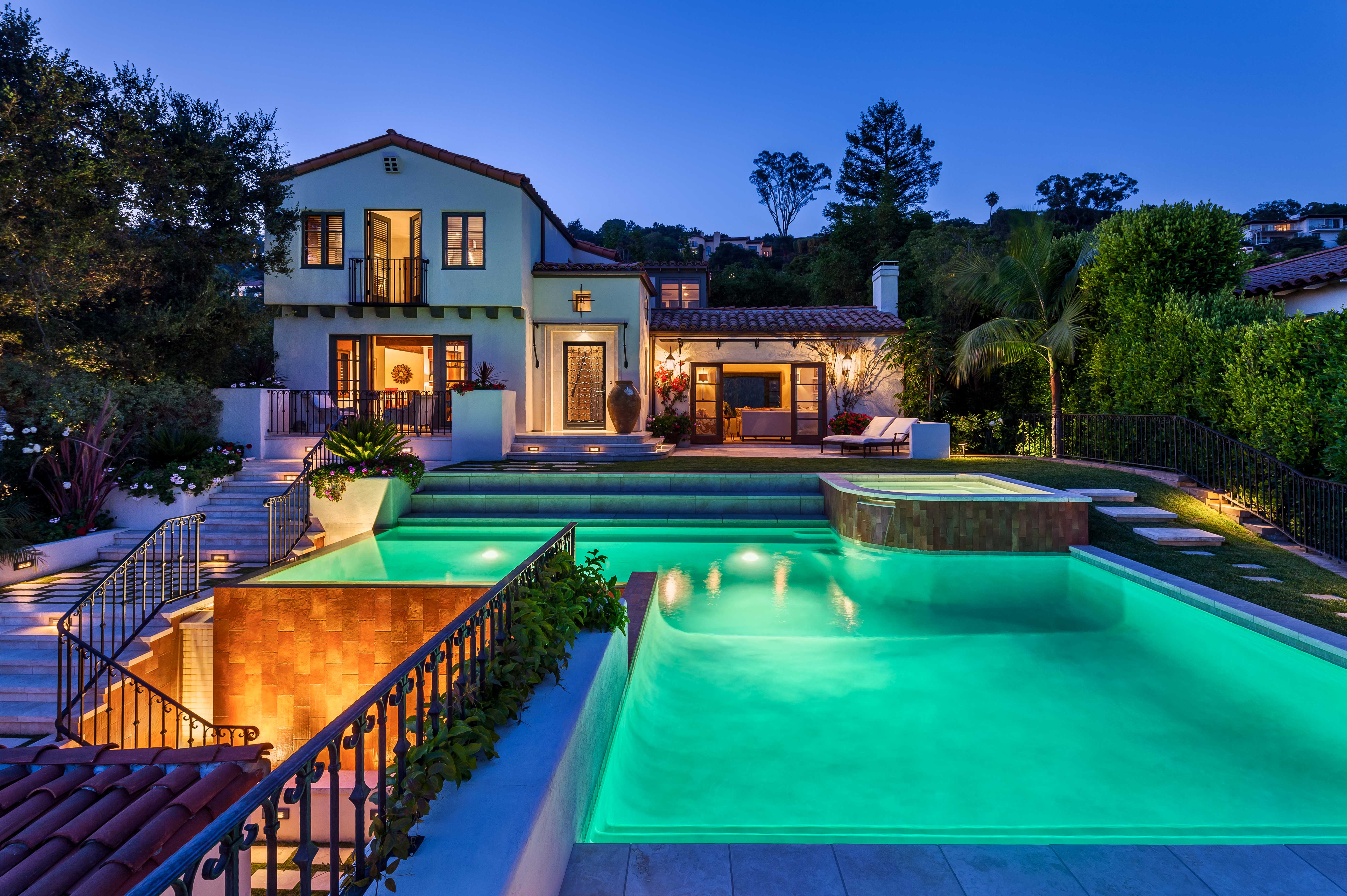 RIVIERA RESIDENCE — AB Design Studio