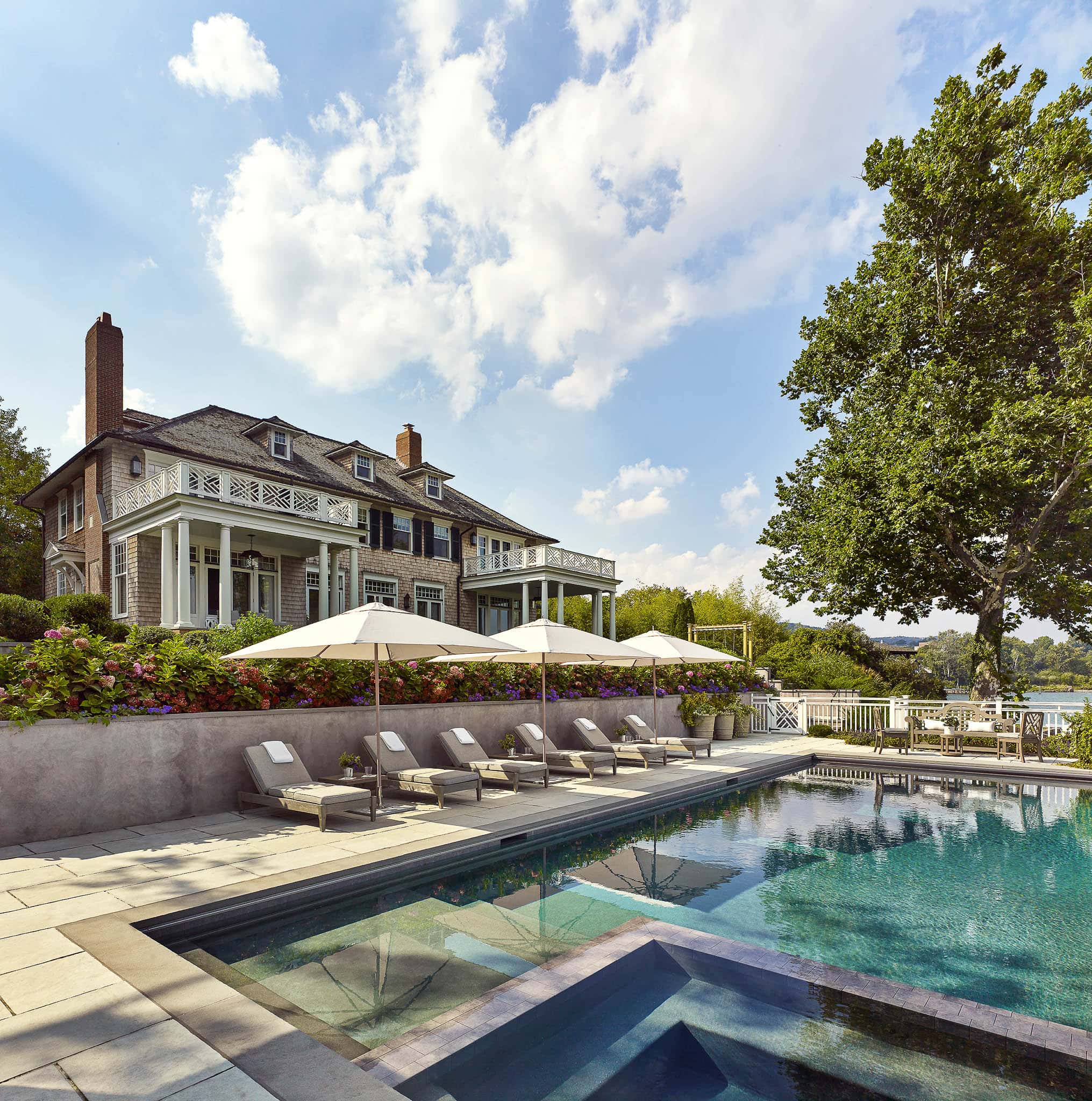 Riverfront Country House — Glenn Gissler Design