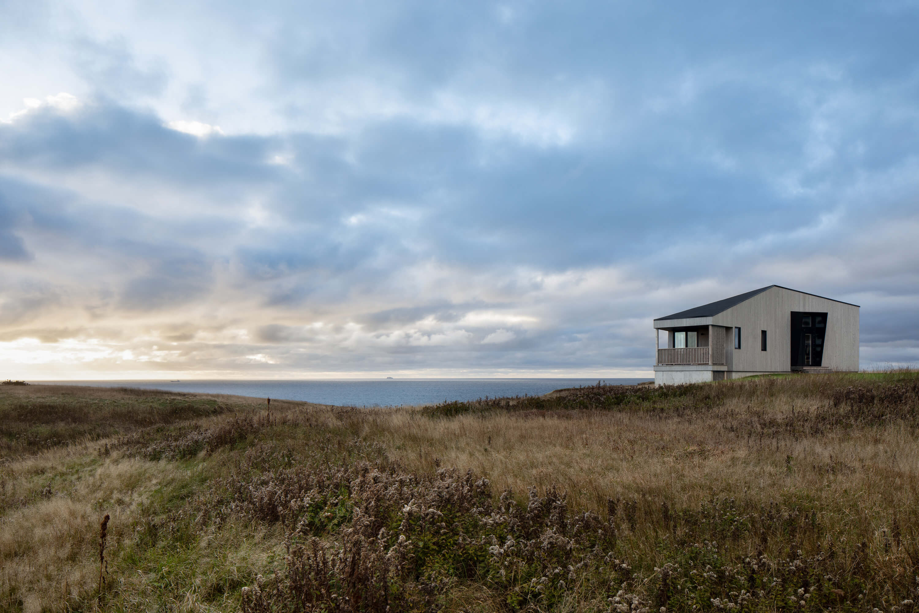 Résidence LA Maison des Îles ‹ Projets — Bourgeois / Lechasseur architectes