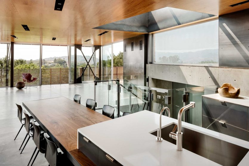 SKYLINE — Donaldson+Partners