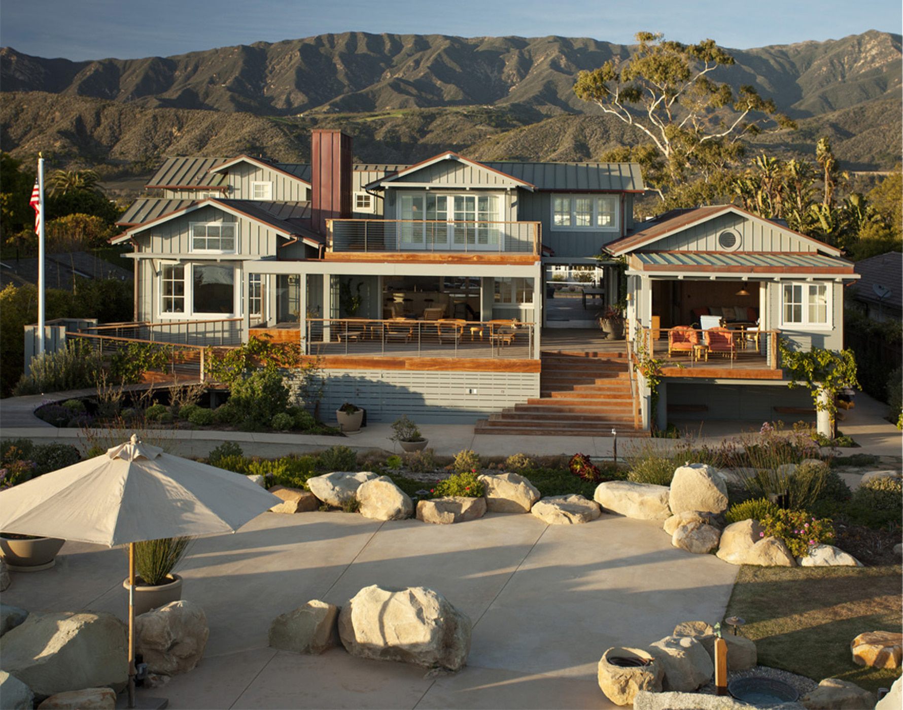 Sandyland Beach House — Neumann Mendro Andrulaitis Architects