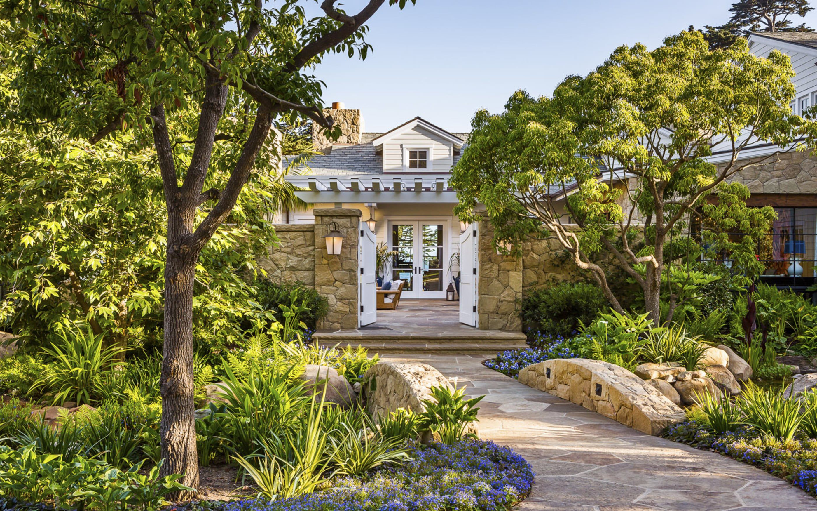 Santa Barbara Beach Residence — Neumann Mendro Andrulaitis Architects