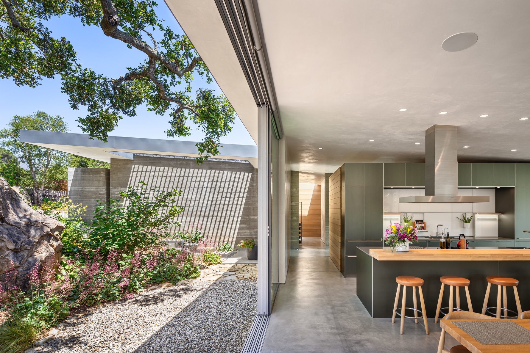 Santa Barbara Foothills Residence — Neumann Mendro Andrulaitis Architects