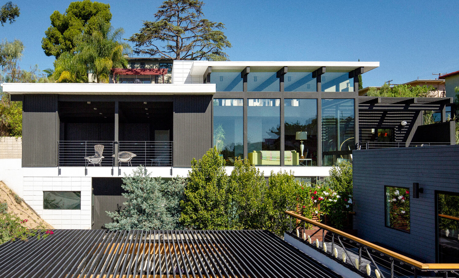 Shayan Mid-Century Modern — Nakhshab Development Design