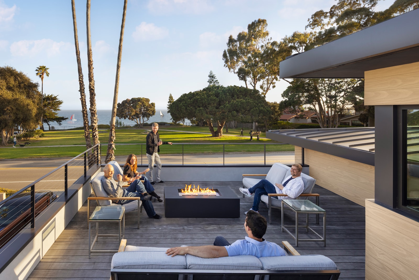 Shoreline Home, modern coastal architecture, Blackbird Architects — Blackbird Architects, Santa Barbara, California - Residential & Commercial