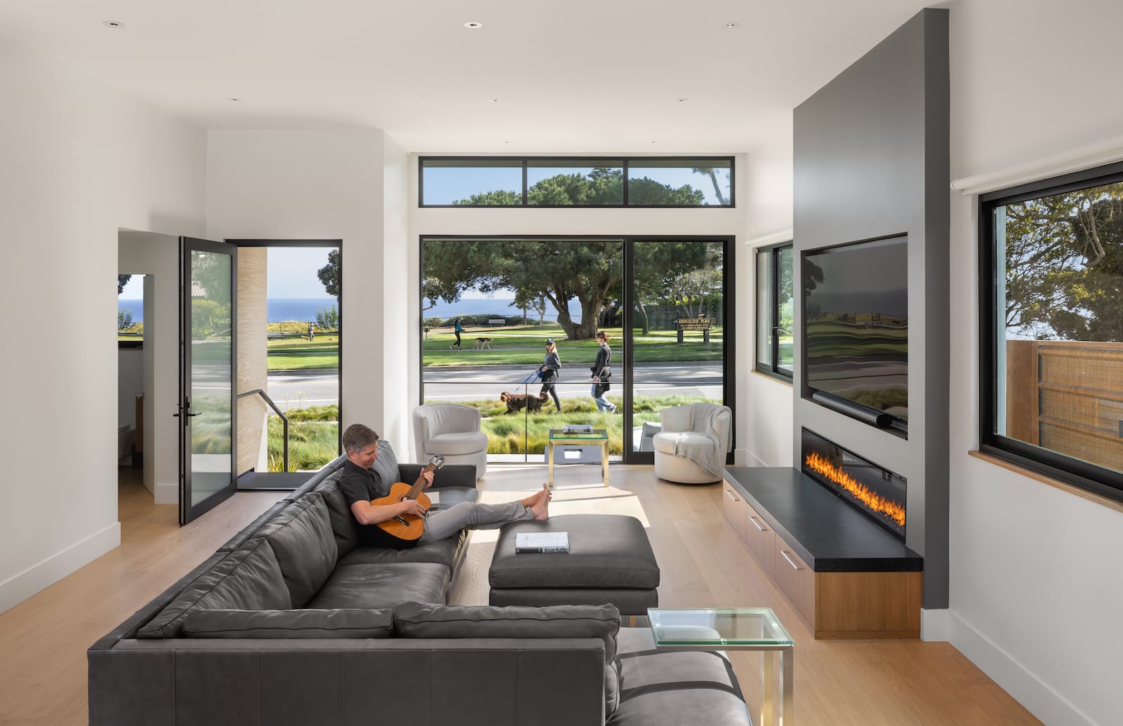 Shoreline Home, modern coastal architecture, Blackbird Architects — Blackbird Architects, Santa Barbara, California - Residential & Commercial
