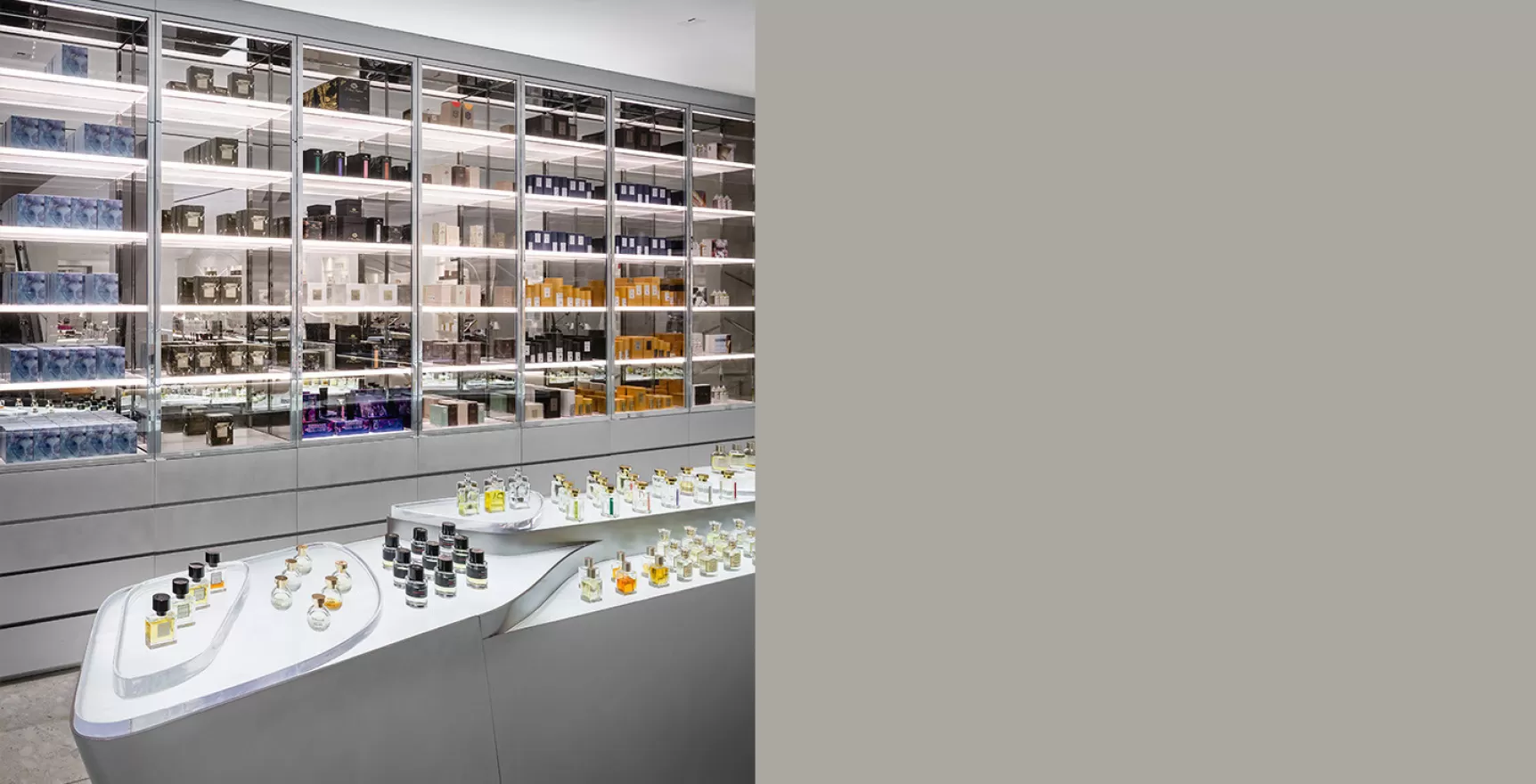 Barneys New York Cosmetics — Steven Harris Architects