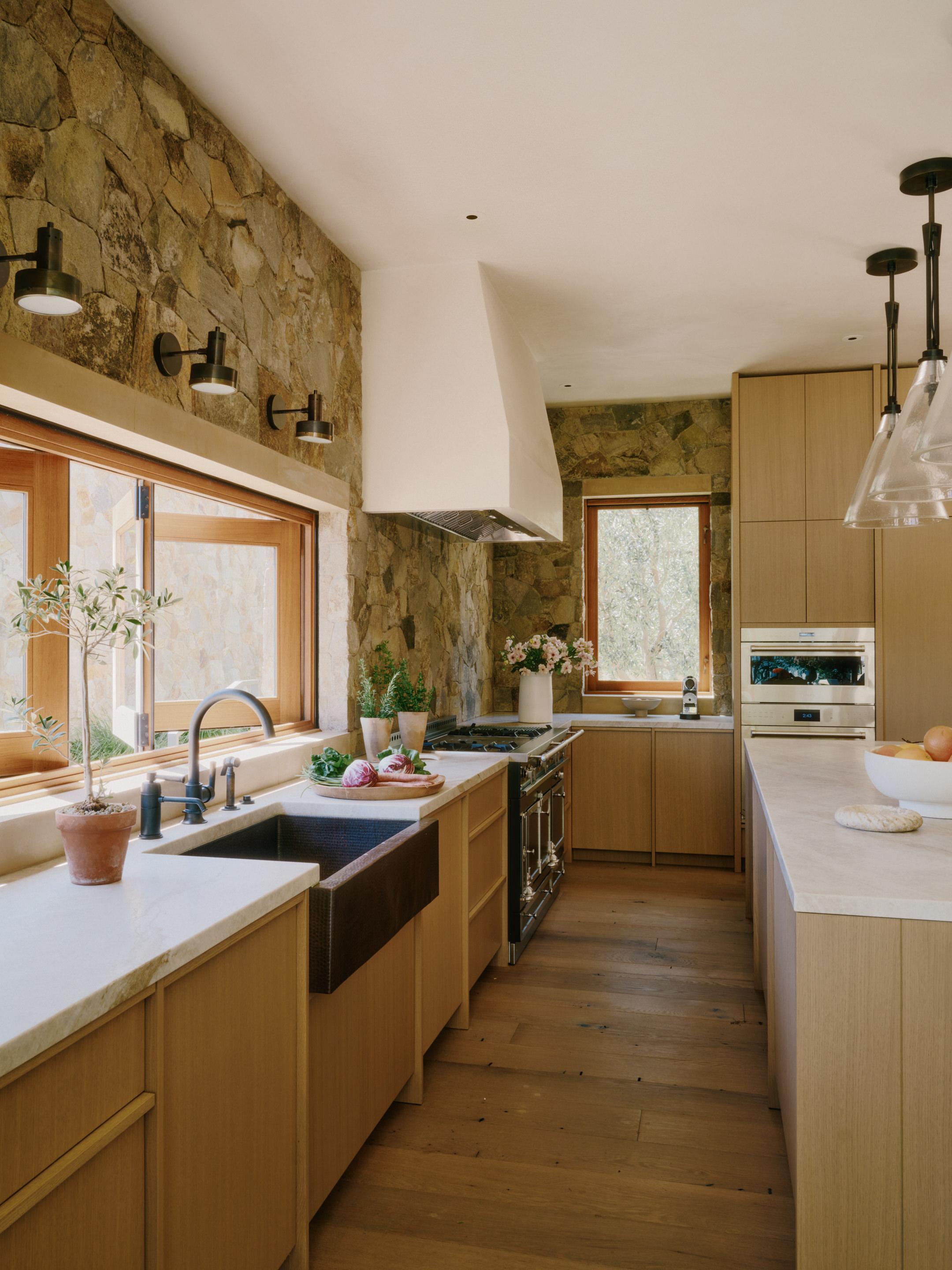 Stone Villa — Feldman Architecture