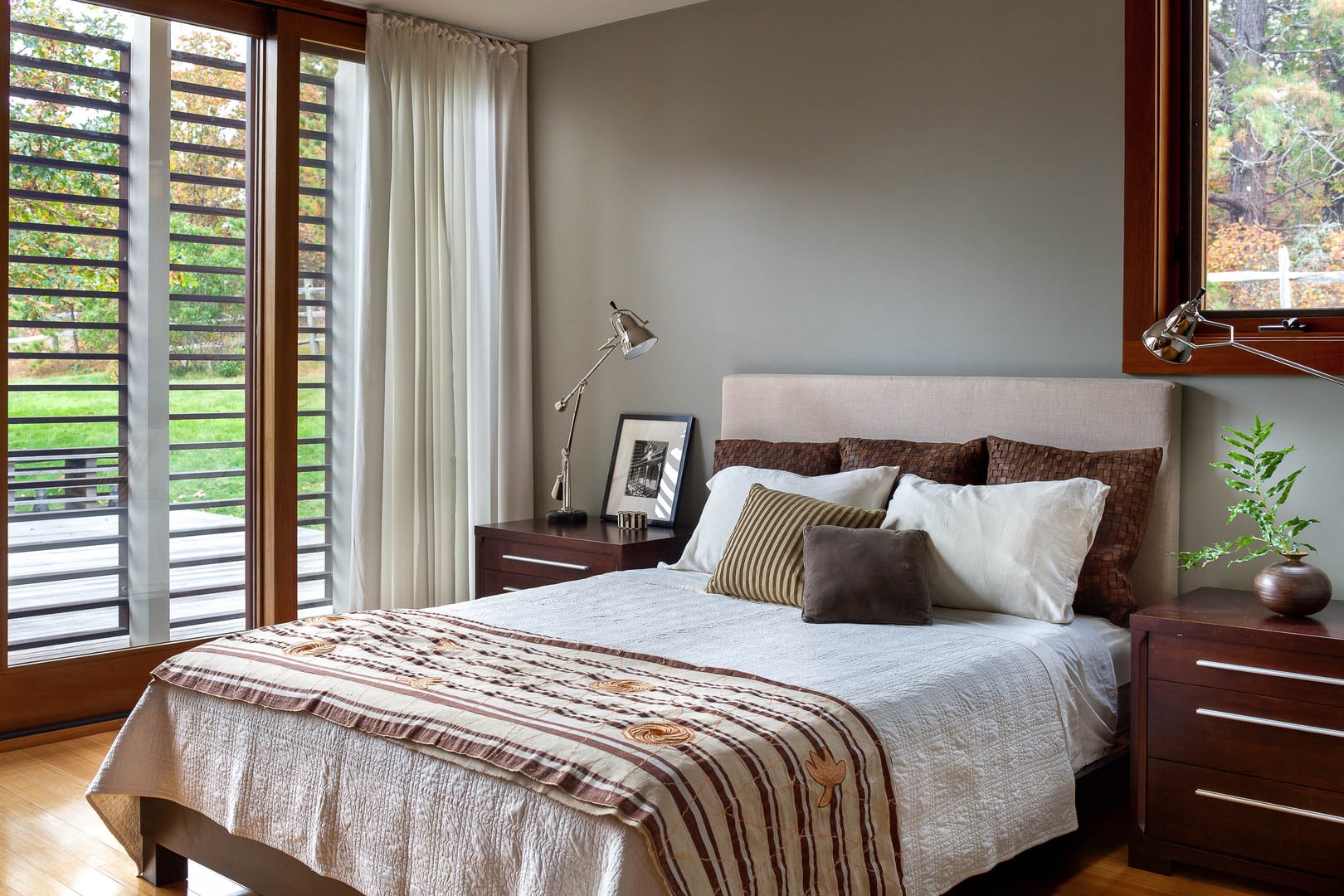 Summer House — Martha's Vineyard — New York Interior Designer — Glenn Gissler Design