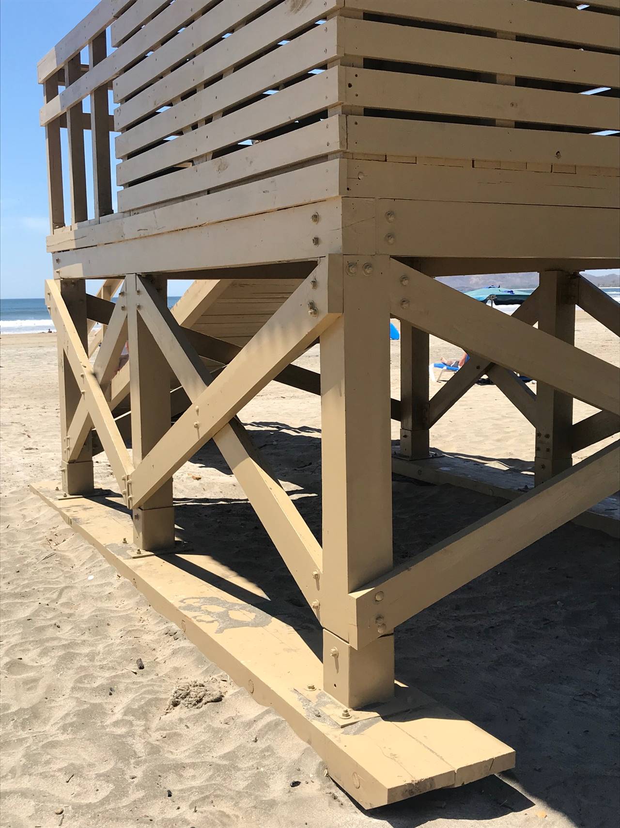 TAMARINDO LIFEGUARD TOWER — LSD – LABORATORY SUSTAINING DESIGN