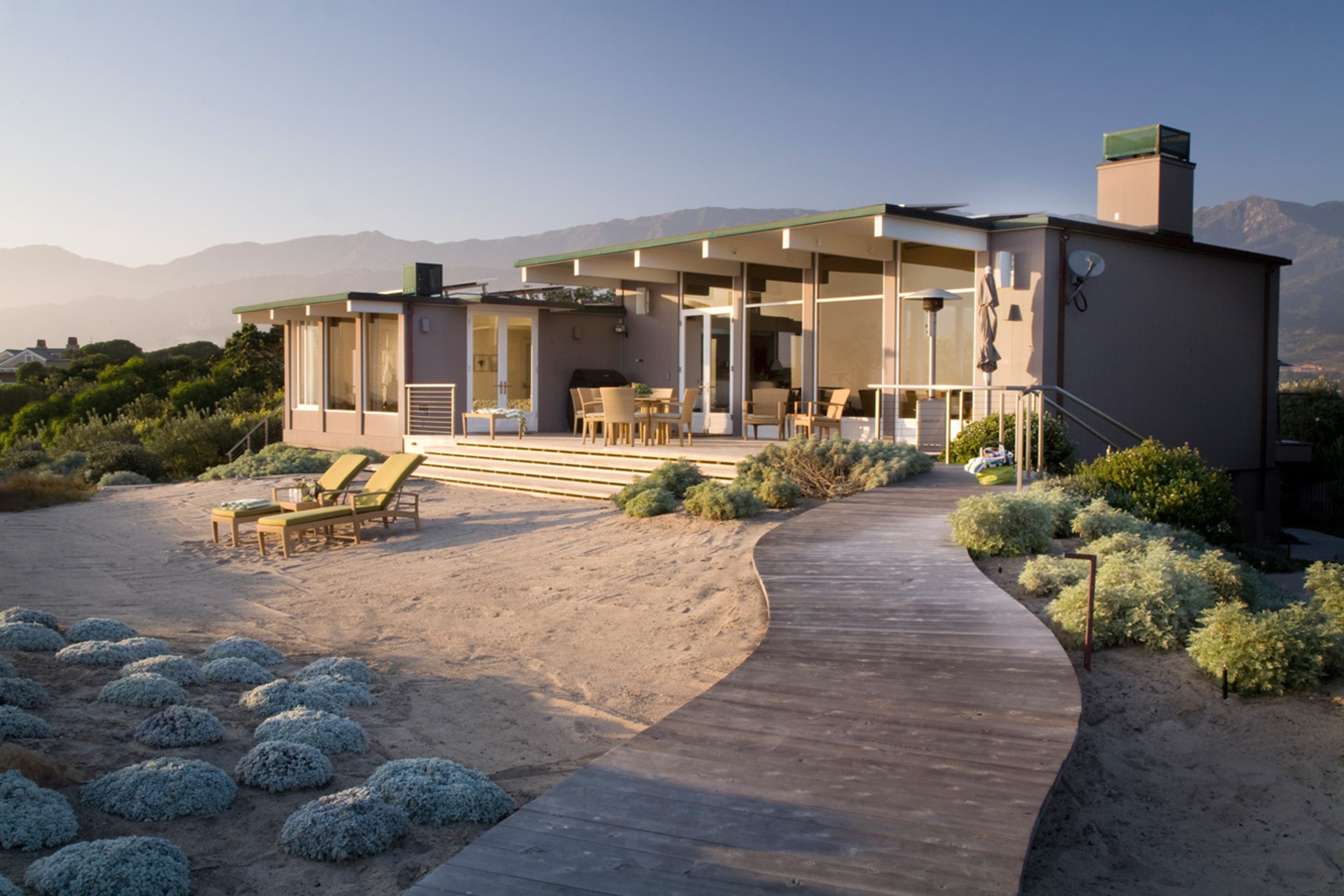 Tabasgo Residence — Neumann Mendro Andrulaitis Architects