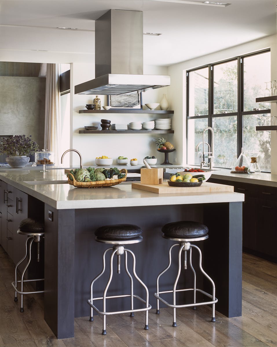 Serra Barn — Alexander Design