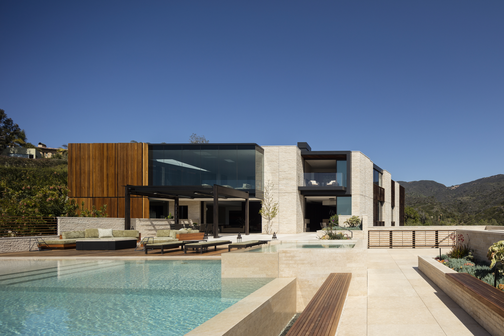 Tramonto Residence Images — Donaldson+Partners