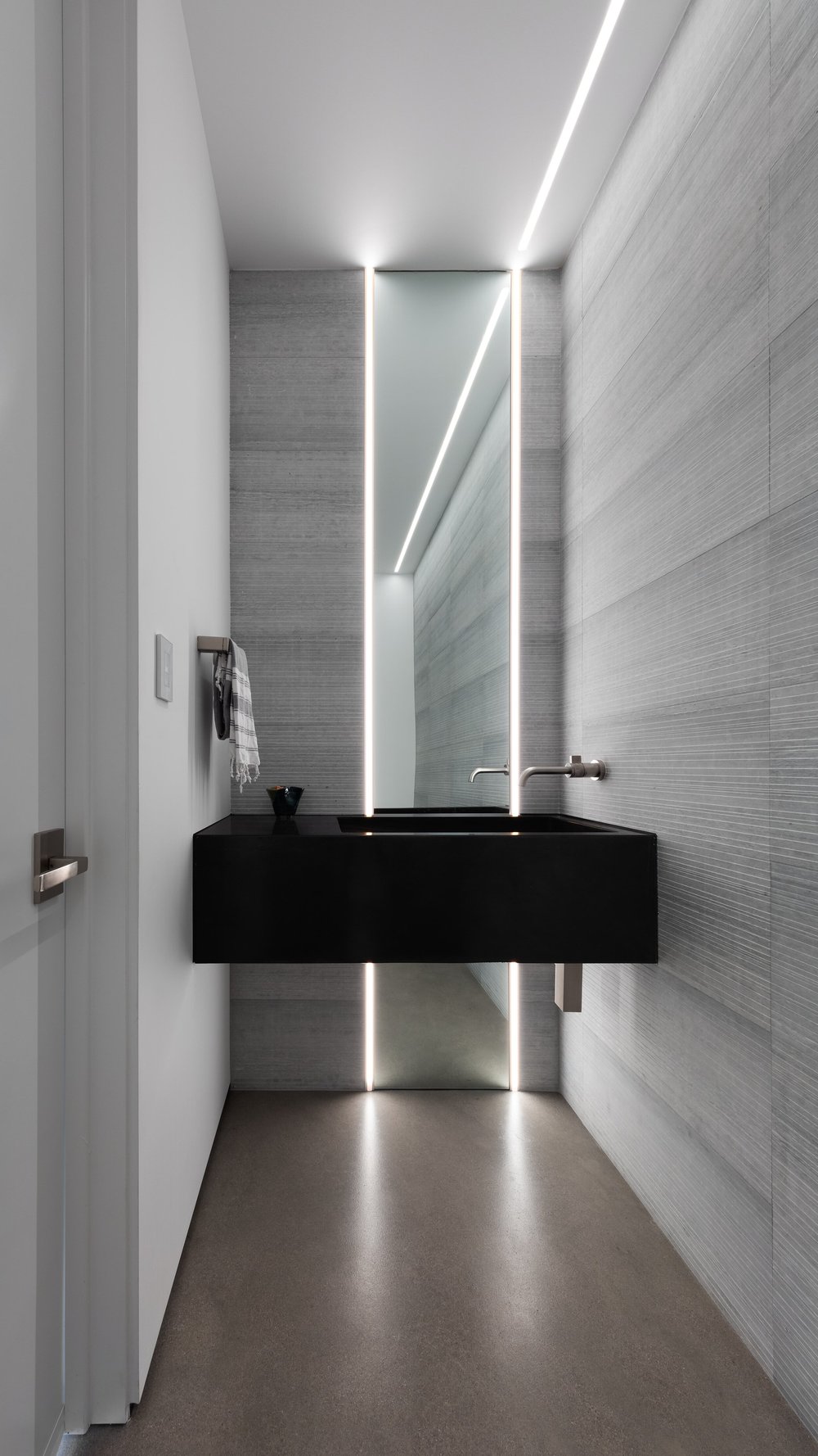 WILD RIDGE RESIDENCE — TUCKER JOHNSON ARCHITECTS