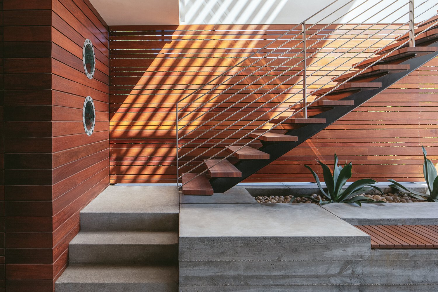 EDGE HOUSE — WINICK ARCHITECTS