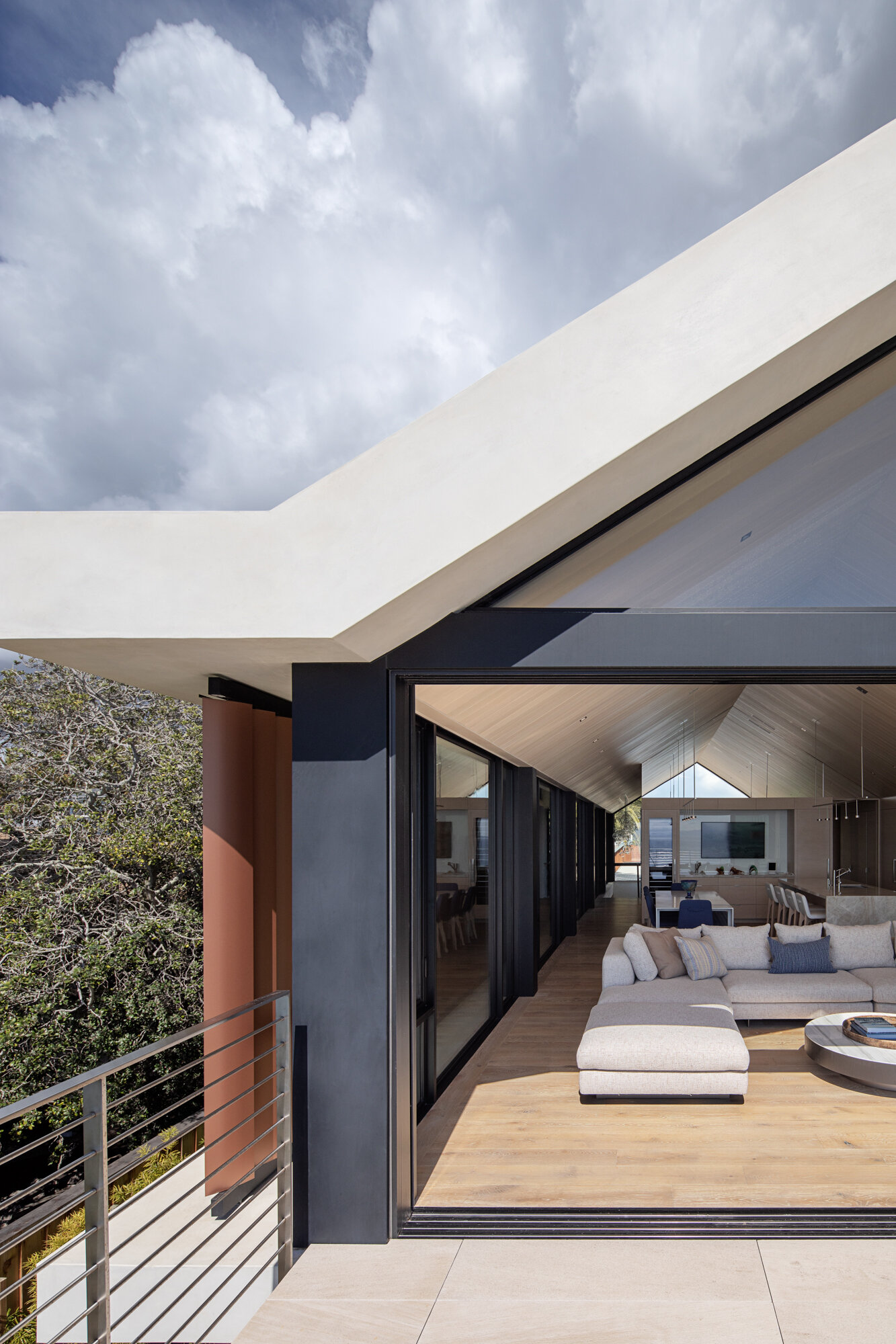 EDGE HOUSE — WINICK ARCHITECTS