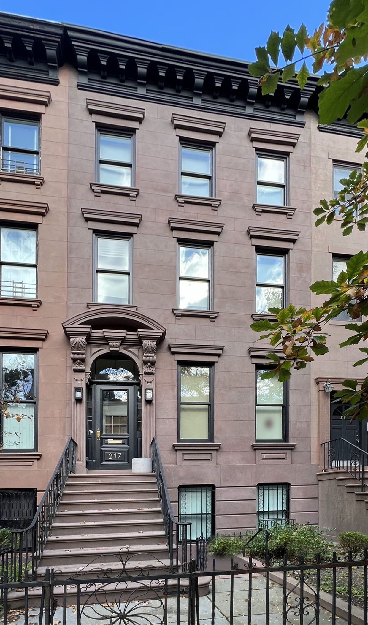 Warren Street Brownstone — Studio Vural Architects | architecture firm new york | 68 Jay Street, Brooklyn, NY, USA