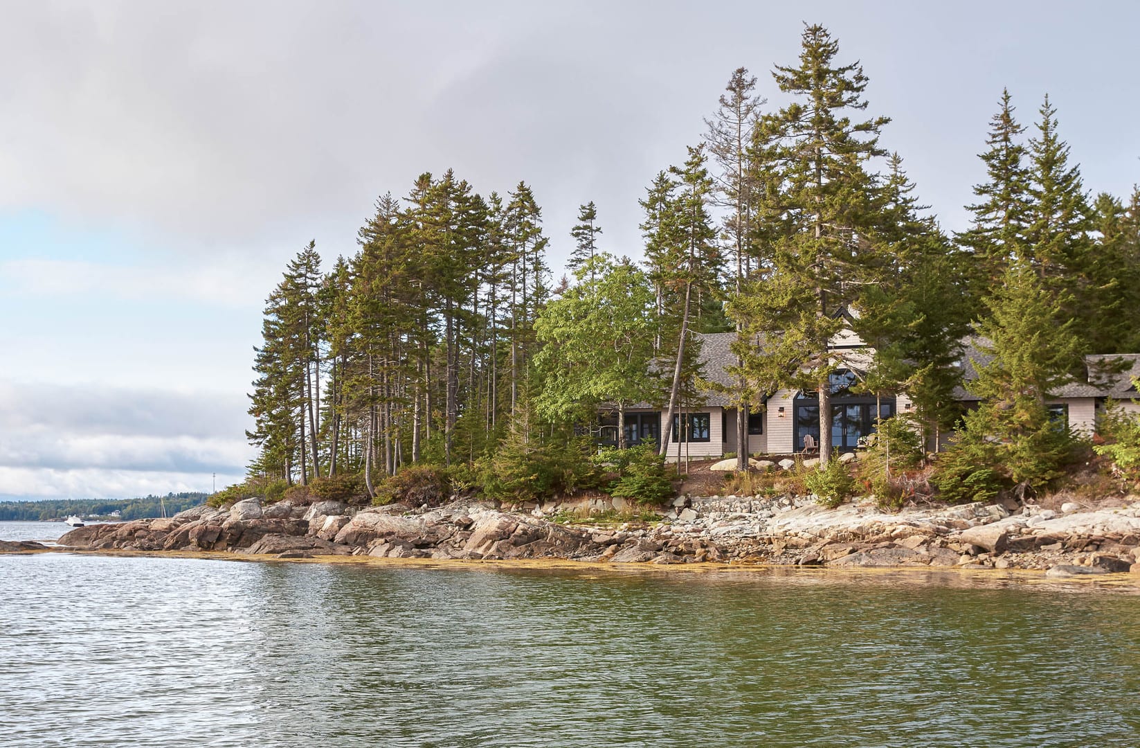 Waterfront Retreat — Glenn Gissler Design