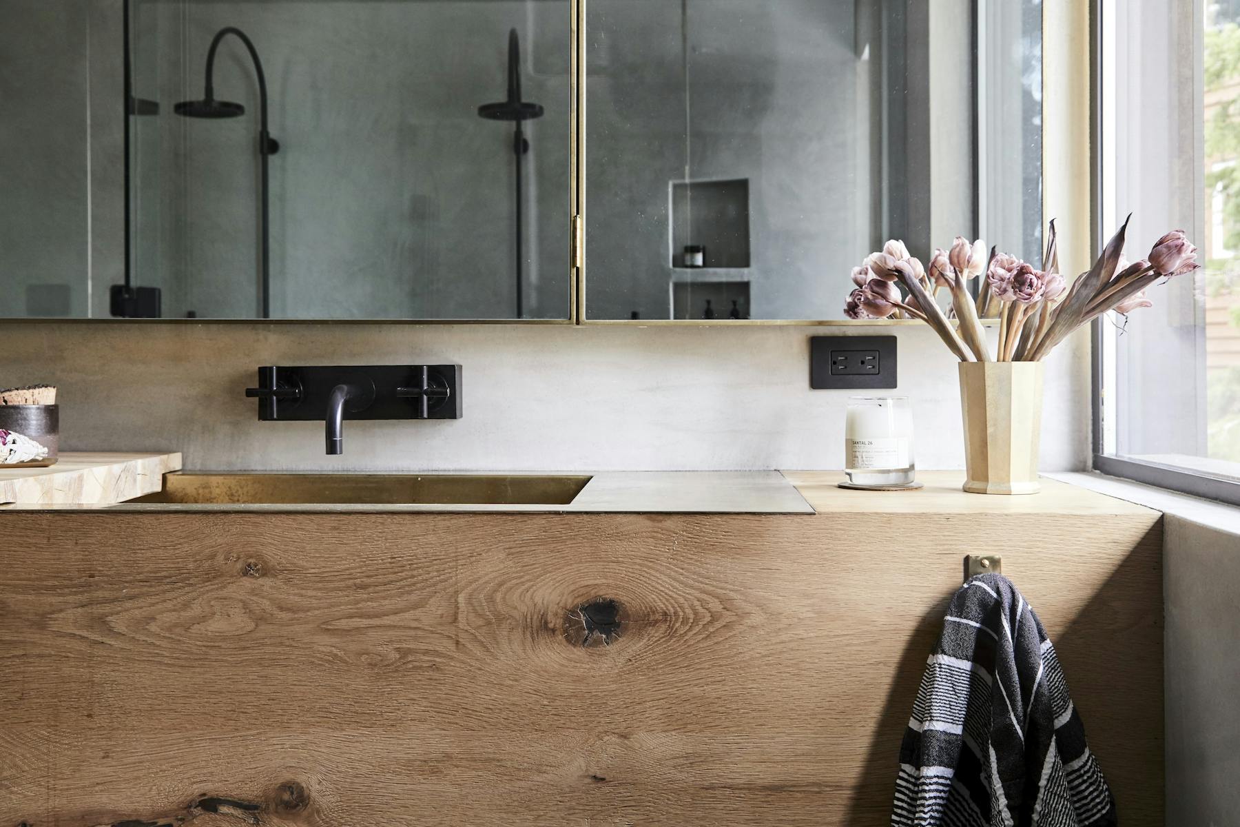 Alexander Design — Badger — Alexander Design