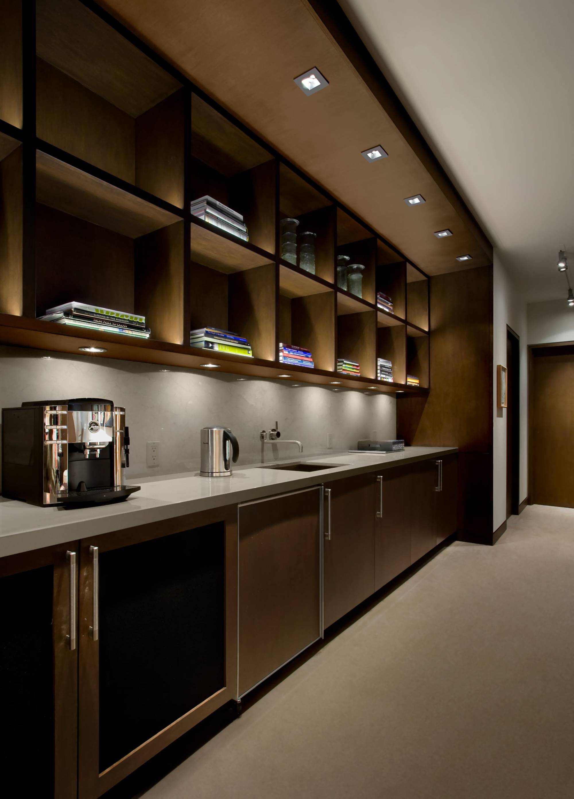 Nove 2 — Studio B 