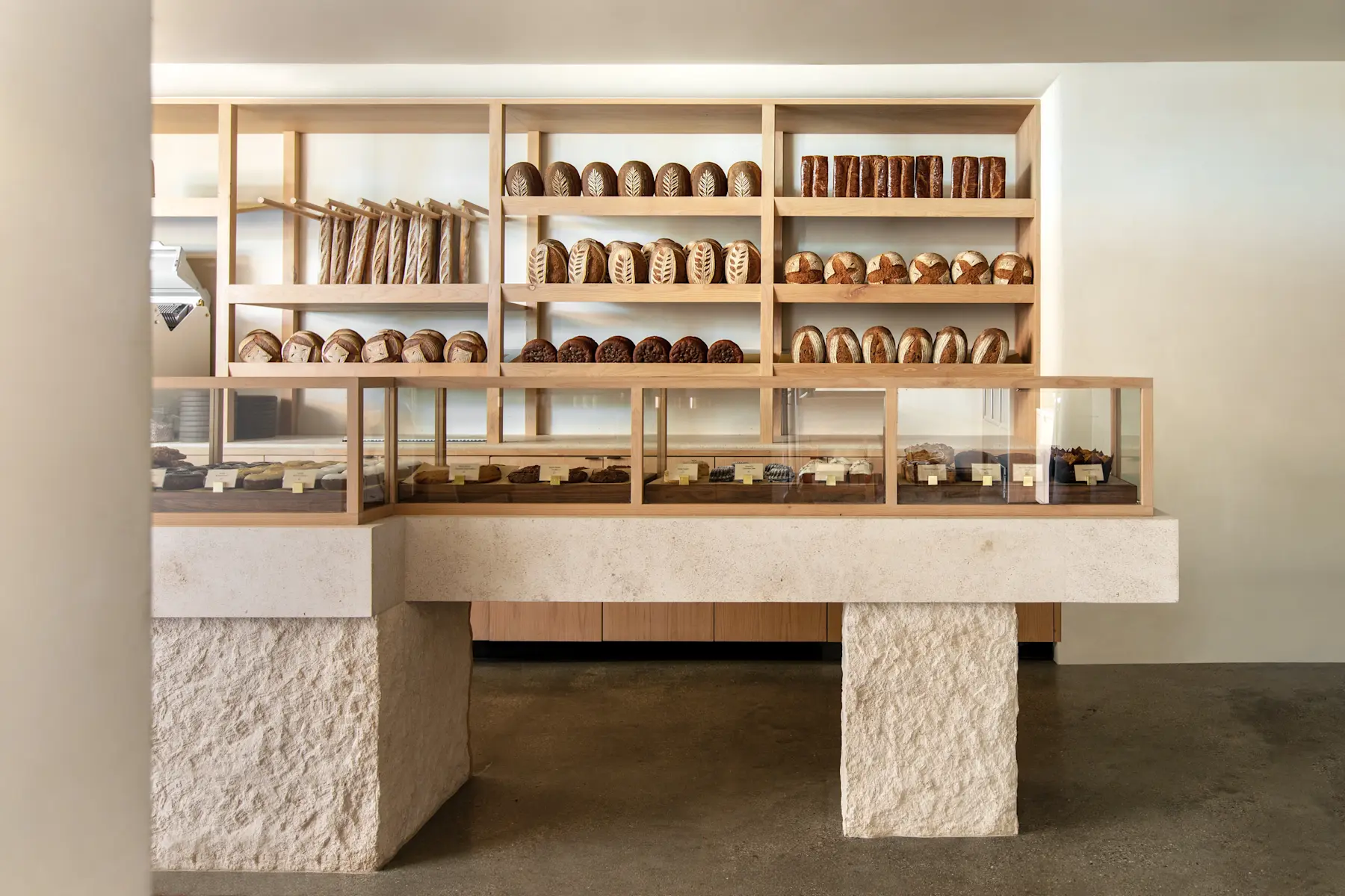 Breadblok — Commune Design