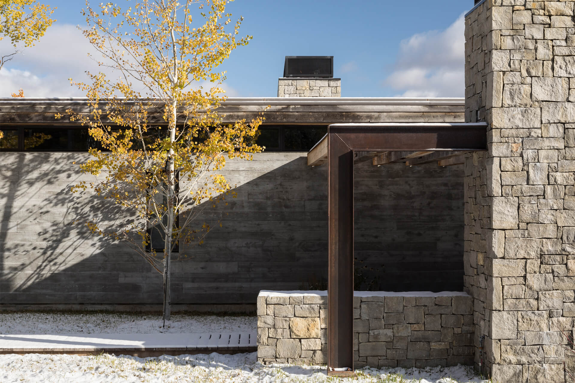 Moosebluff House — Pearson Design Group