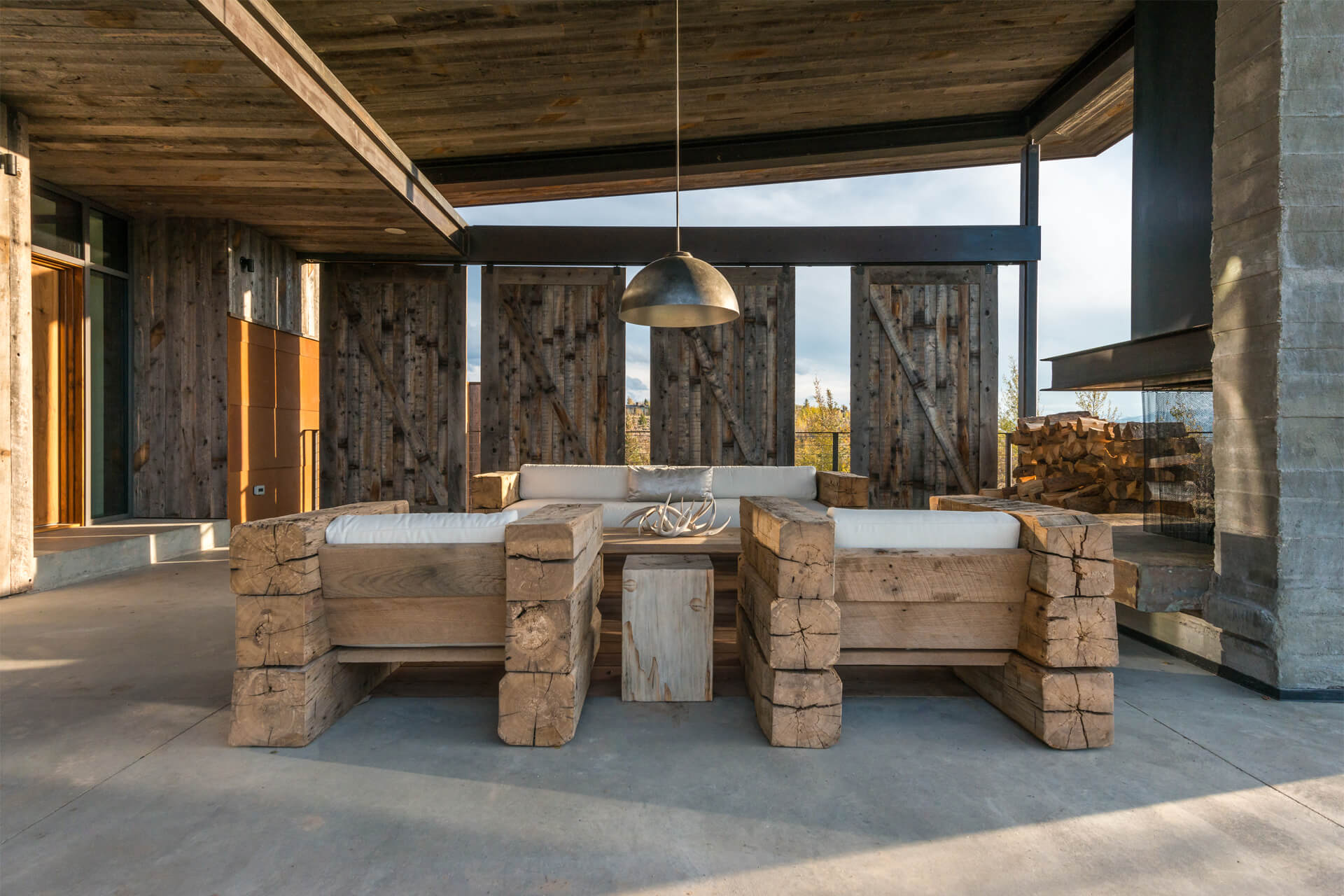 JH Modern — Pearson Design Group