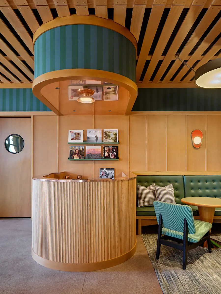 Banner House — Commune Design
