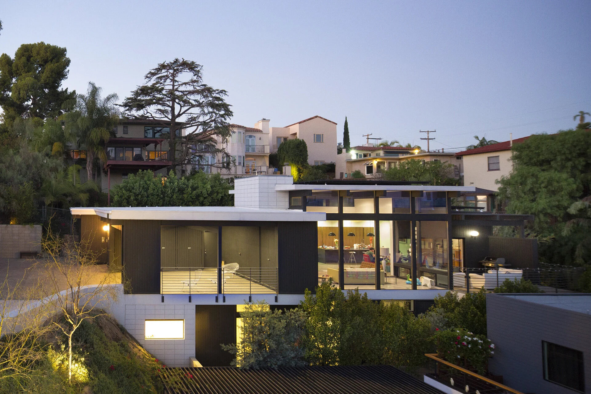 Shayan — Nakhshab Development Design