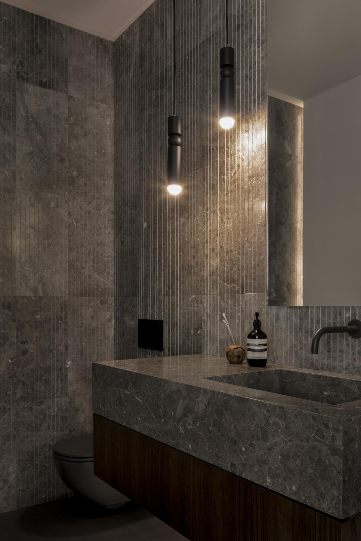 Parkside Vill — Studio B 