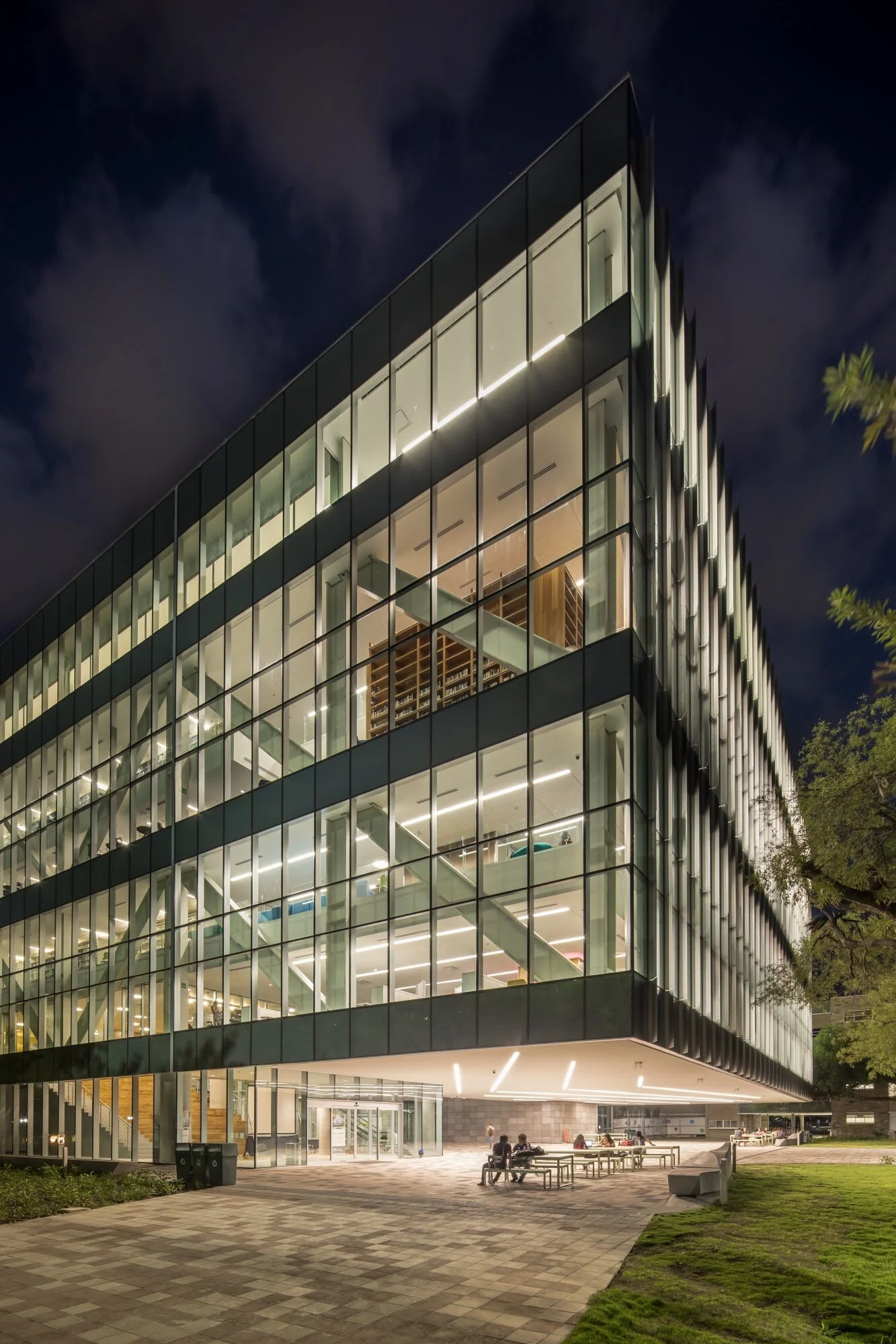 TEC Monterrey Library — Studio NYL