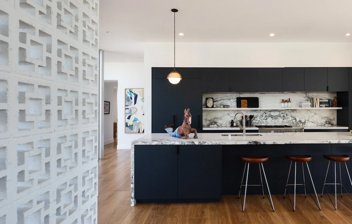 Athina — Nakhshab Development Design