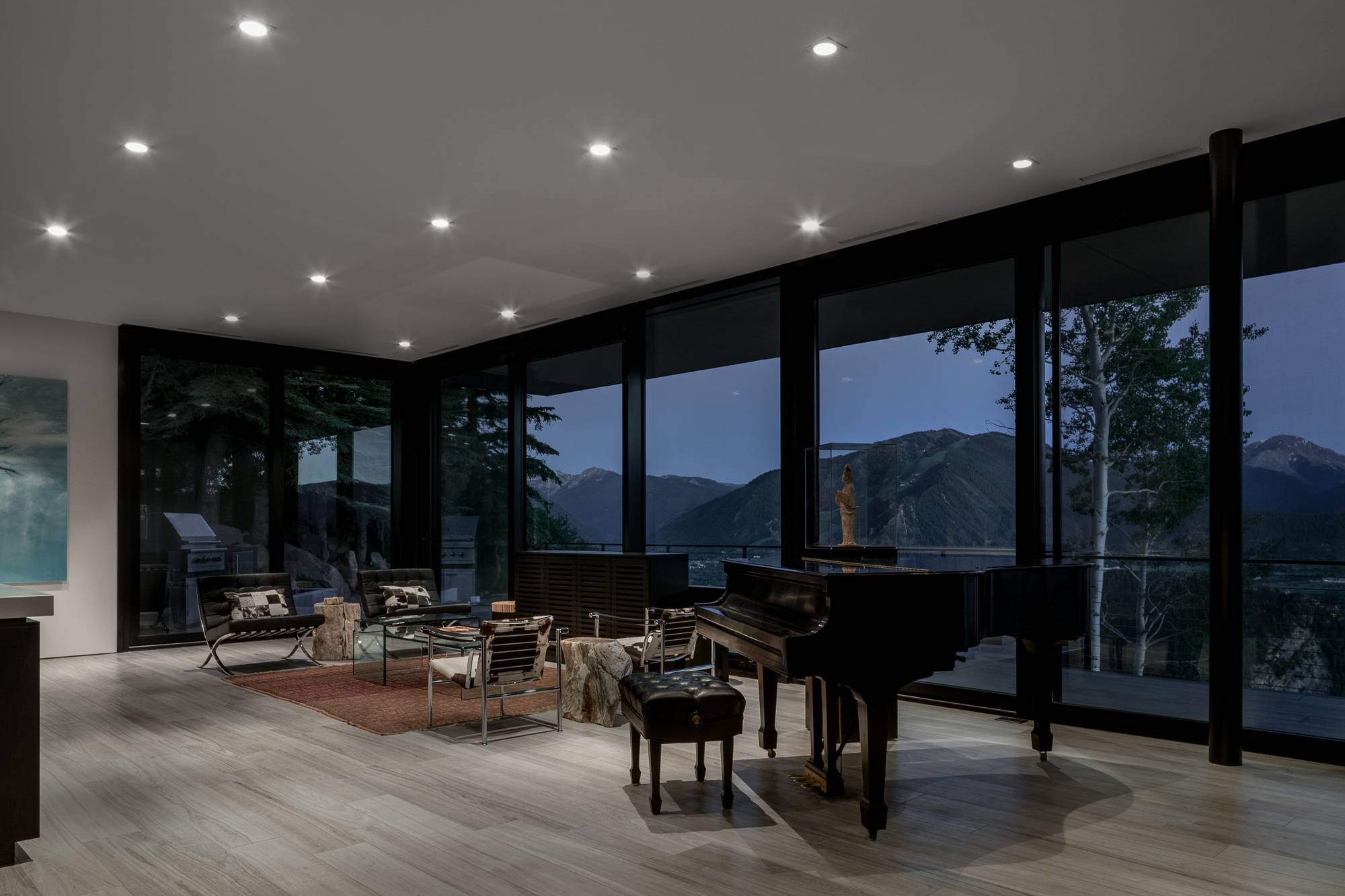 Starwood Residence — Studio B 