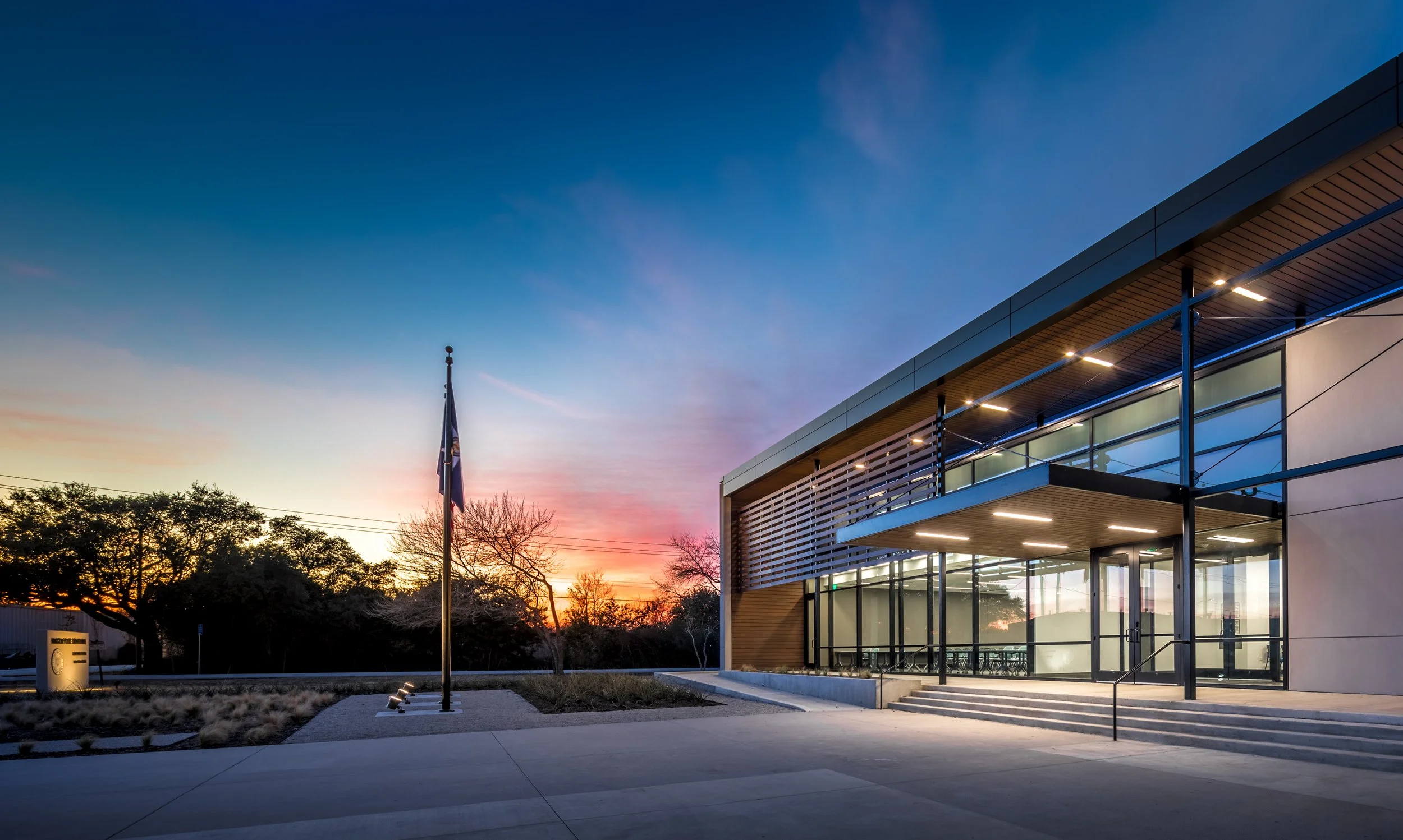 Houston Police Department Southwest Station — Roth Sheppard Architects