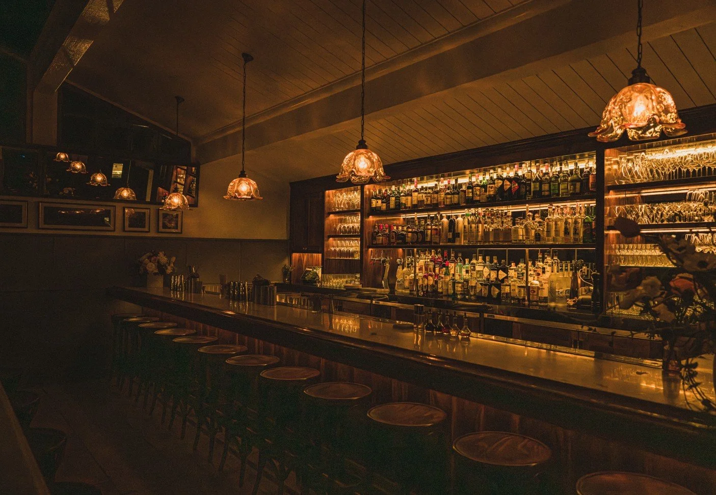 MONTE'S — Becker Studios