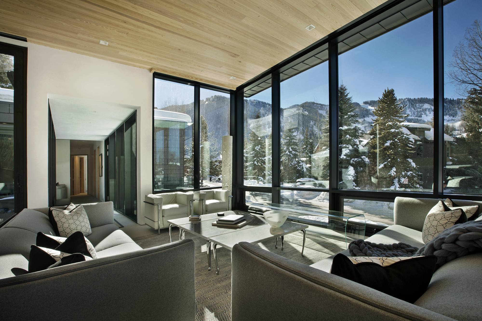 Zinc House — Studio B 
