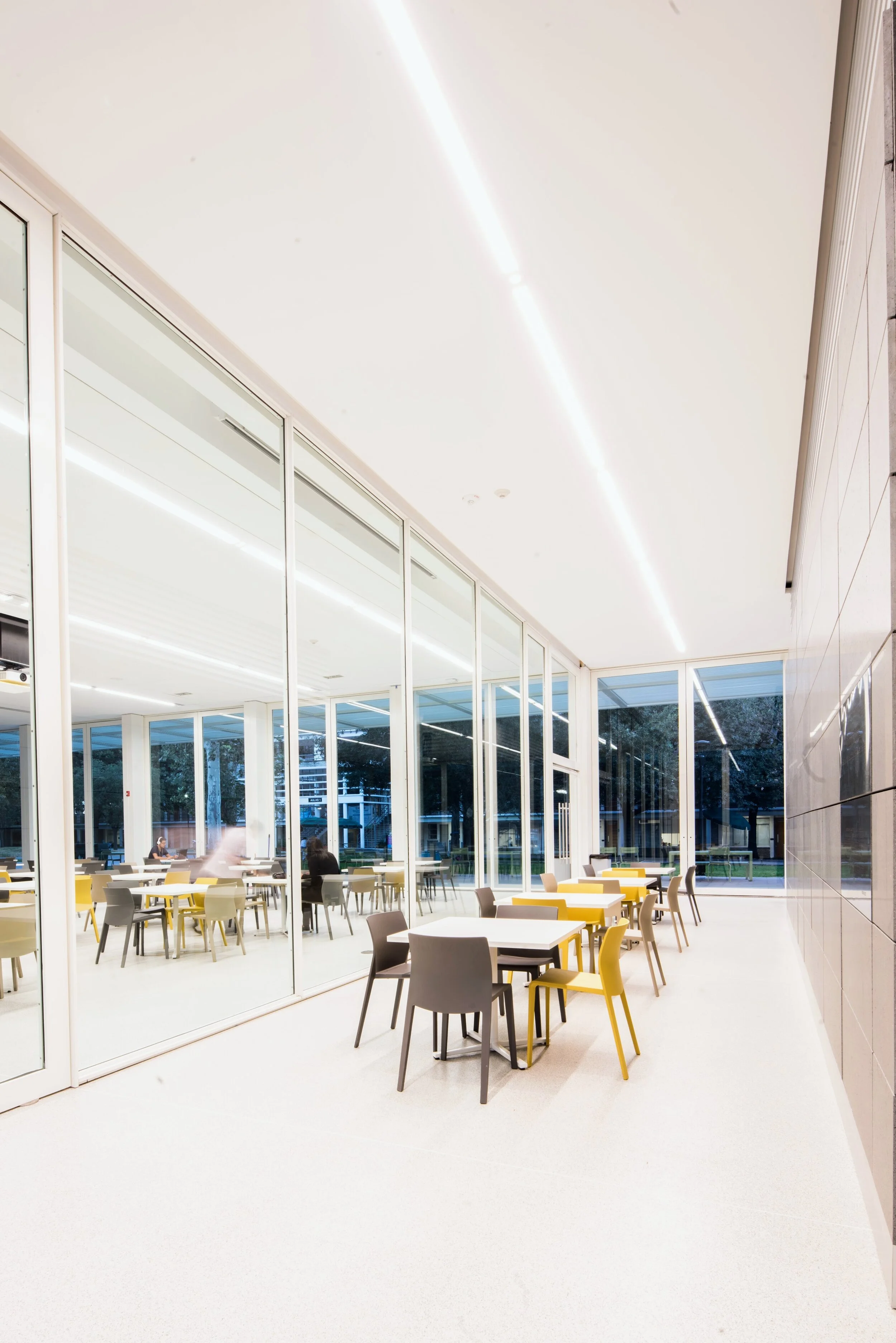 La Carreta — Studio NYL