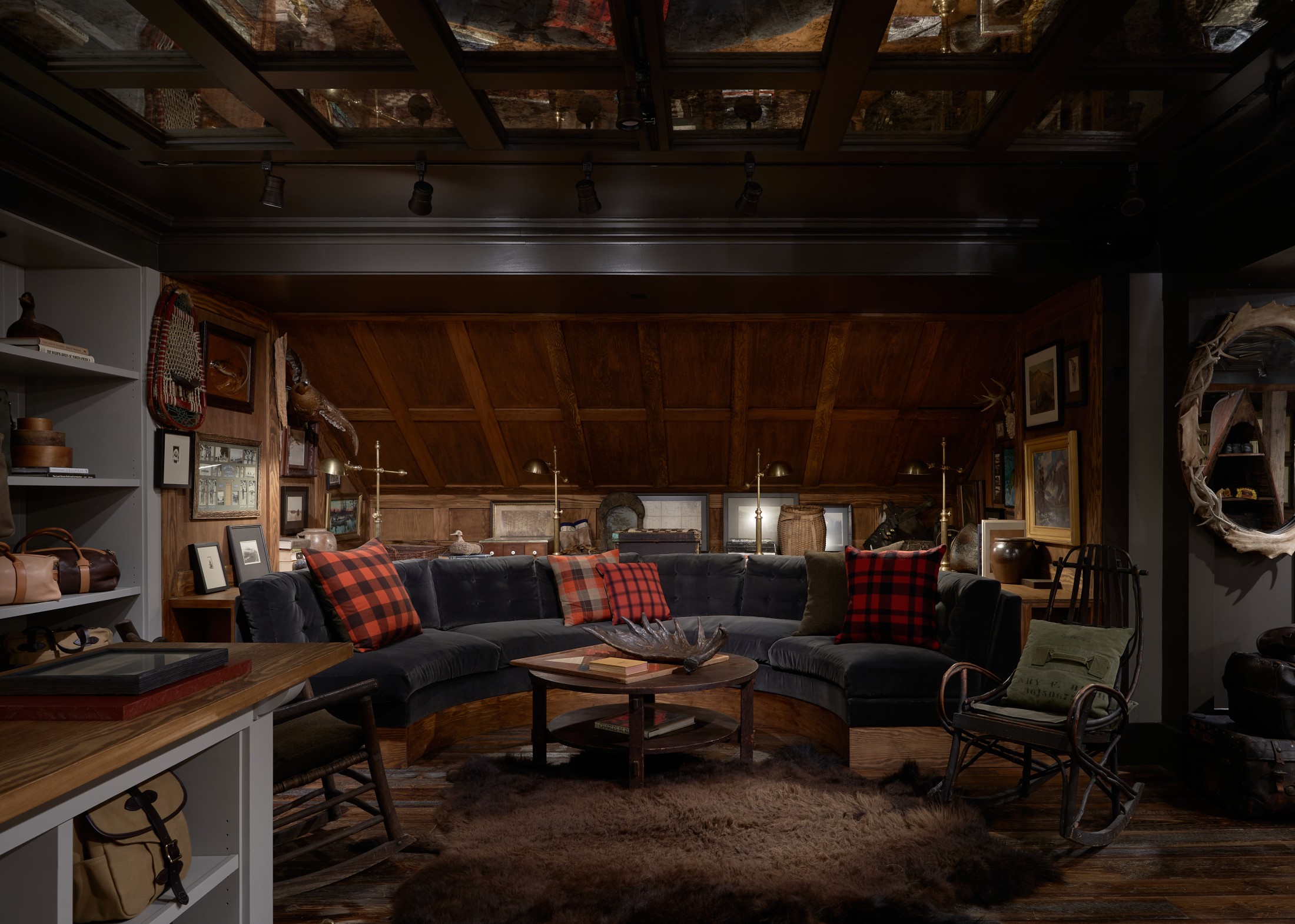 Heliotrope — Filson New York Flagship — Heliotrope Architects
