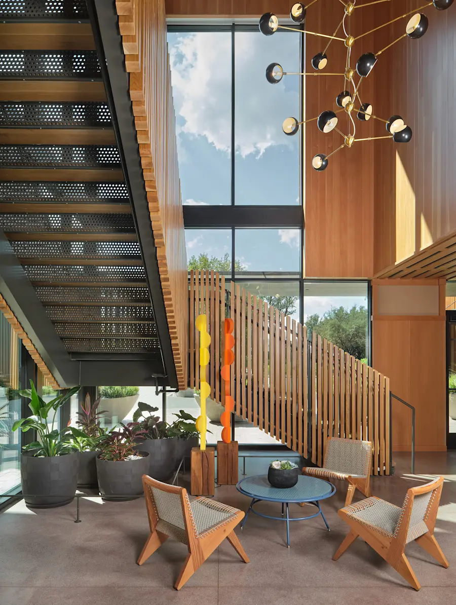 Banner House — Commune Design